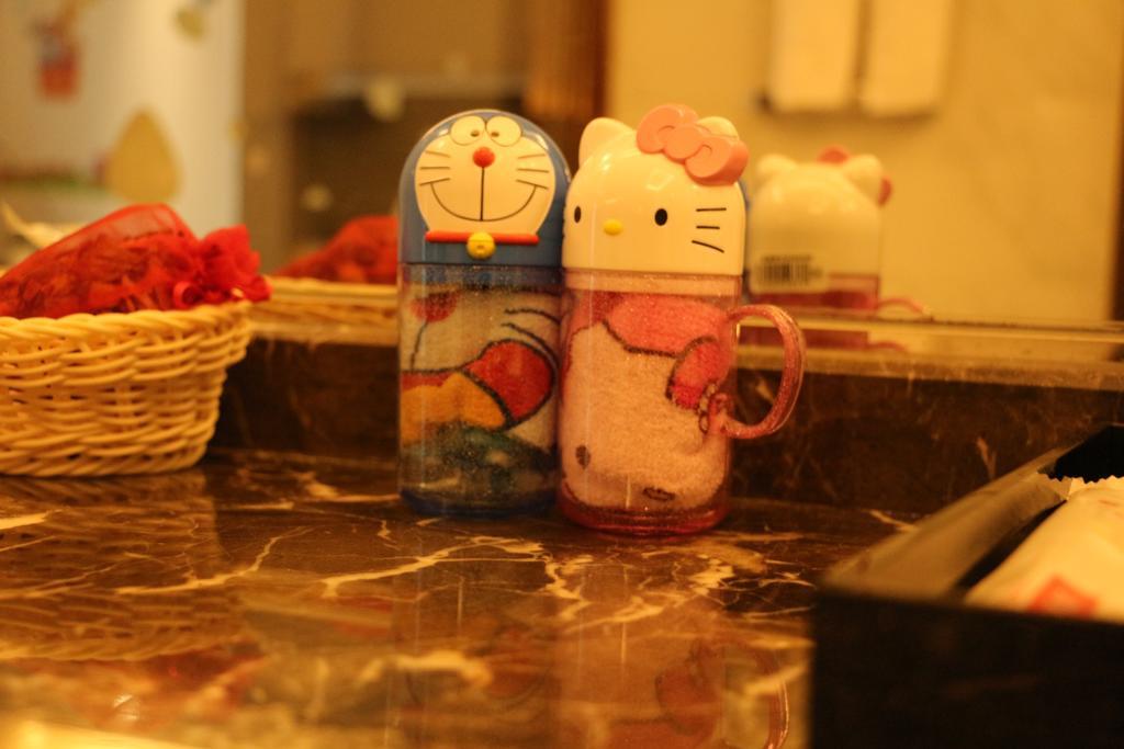 Hotel Ramada Yiyang Taojiang Extérieur photo
